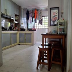 Blk 168 Bukit Batok West Avenue 8 (Bukit Batok), HDB 3 Rooms #582610421